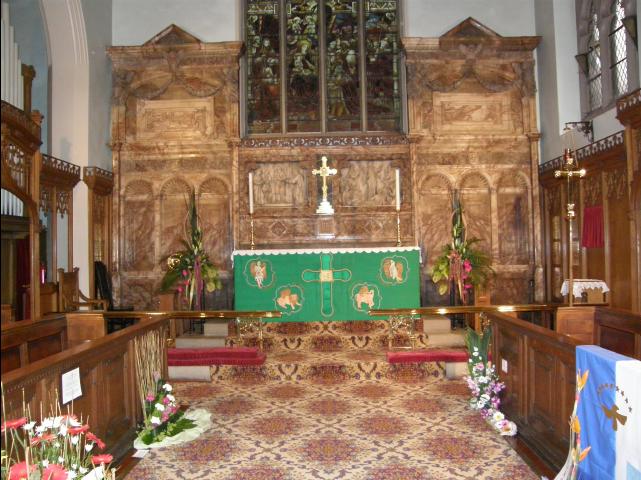 Altar_Flowers_03