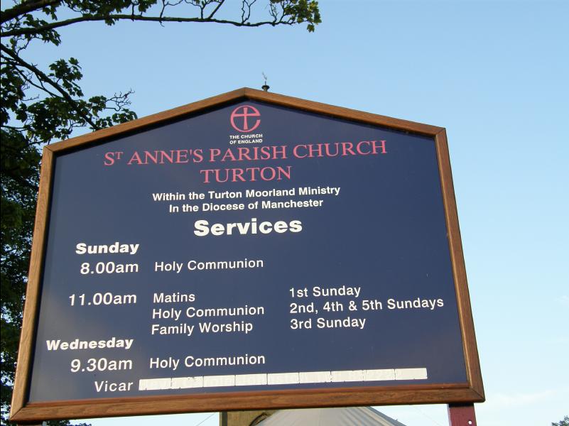 Church_and_Gates_03